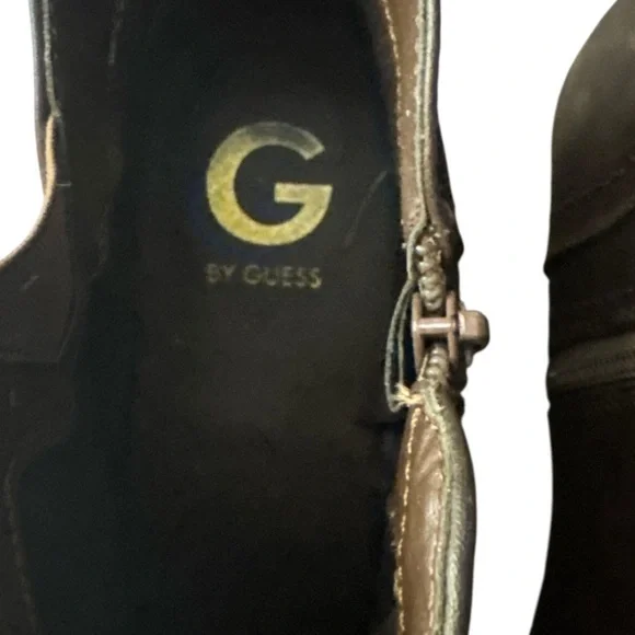 Guess Dark Brown Ankle Booties-NWOT - Picture 3 of 7